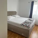 Karlo Apartman *