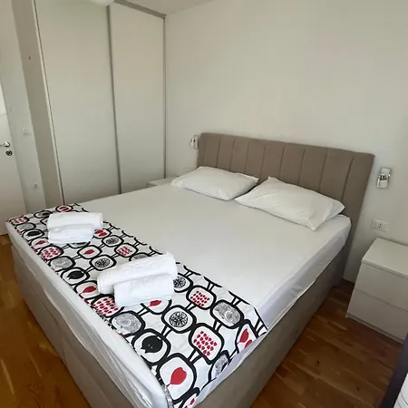 Karlo Appartement
