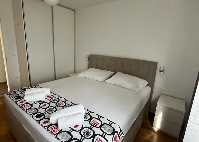 Apartamento Karlo Makarska